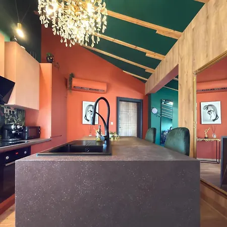 דירה 2br With Designer Interior And Work Desk סופיה