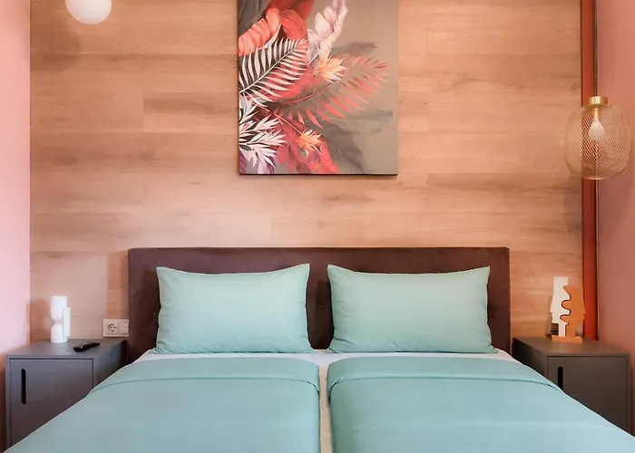 Apartamento 2br With Designer Interior And Work Desk Sófia