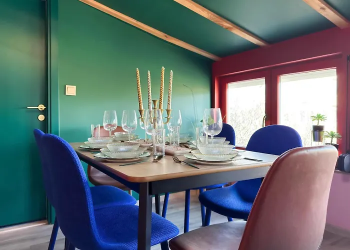 2br With Designer Interior And Work Desk * Sófia