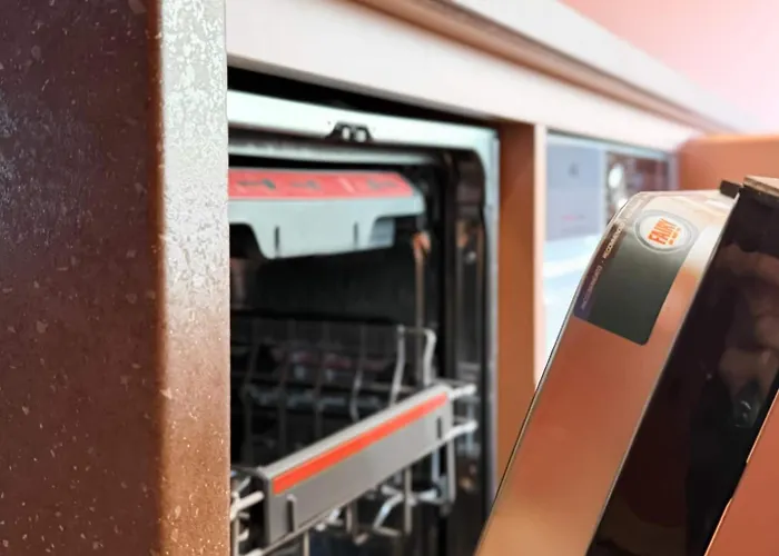 2br With Designer Interior And Work Desk Apartamento Sófia