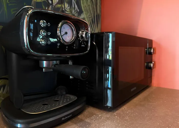 公寓 2br With Designer Interior And Work Desk *